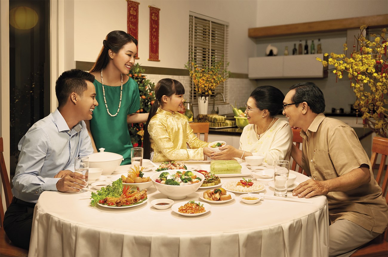 kích thước bàn ăn gia đình